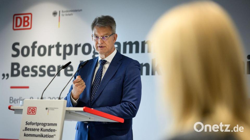 Der Verkehrsminister sieht nach der Mitteilung von Dienstag Anlass, das Sanierungskonzept genauer zu analysieren. Bild: Bernd von Jutrczenka/dpa