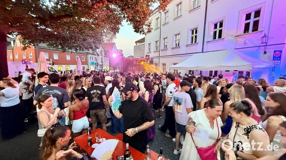 Bürgerfest Weiden: Unterer Markt Bild: Gabi Schönberger