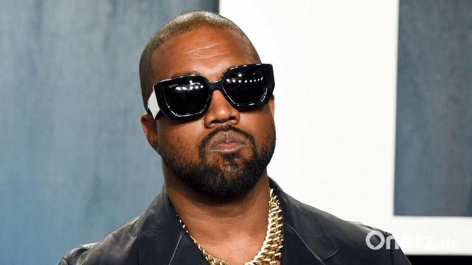 Ein in Albanien geplantes Konzert des umstrittenen US-Rappers Kanye West sorgt für Unmut in dem Adria-Land. (Archivbild) Bild: Evan Agostini/Invision/AP/dpa