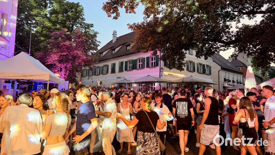 Bürgerfest Schlörplatz Bild: Gabi Schönberger