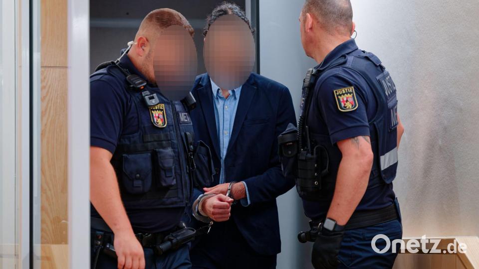 Die Nebenklage-Vertreter haben Revision angekündigt Bild: Uwe Anspach/dpa