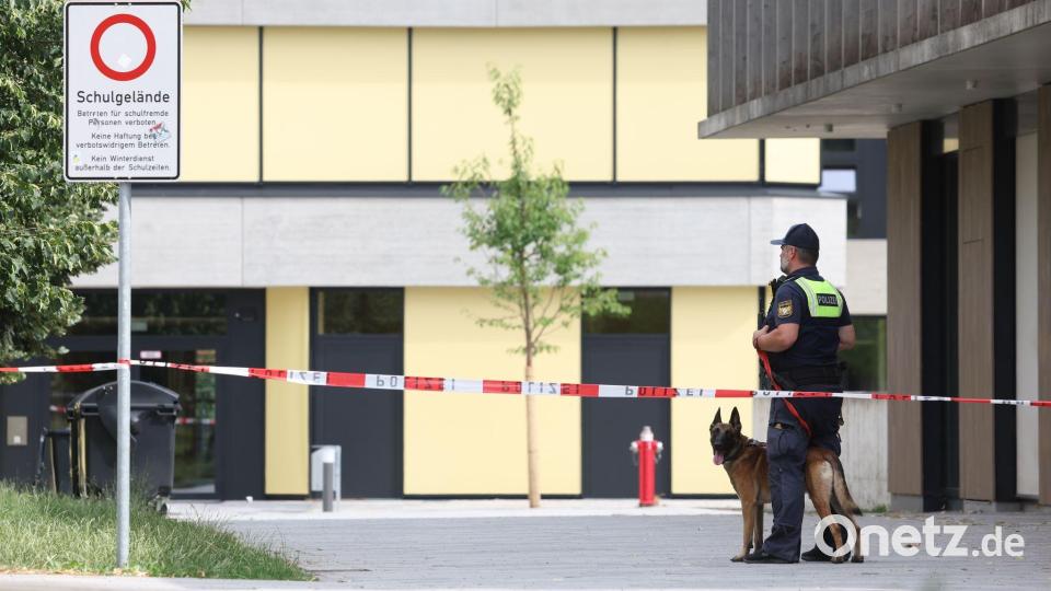 Am Tag nach dem Angriff fand an der Schule wieder Unterricht statt. Bild: Karl-Josef Hildenbrand/dpa
