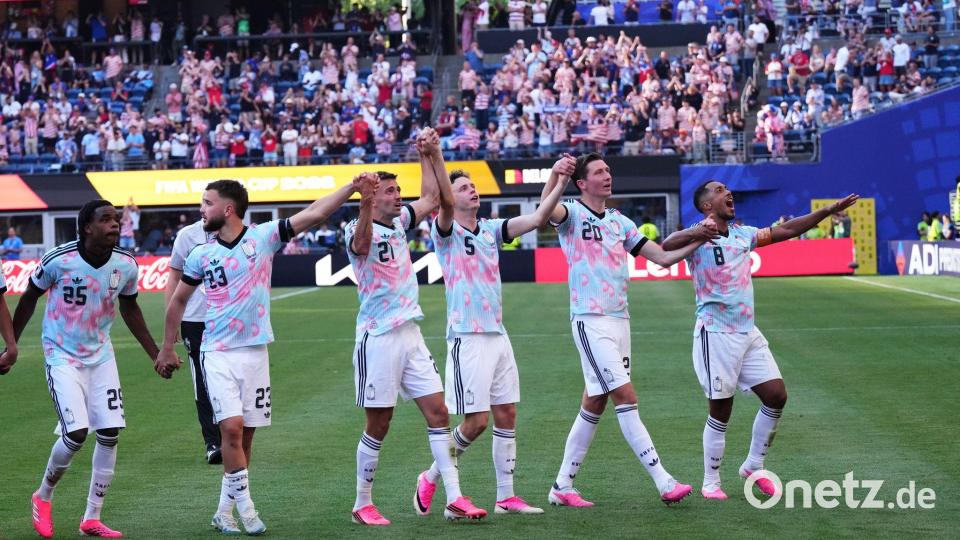 Jubel nach Sieg über Gastgeber: Belgiens Team. Bild: Ted S. Warren/AP/dpa