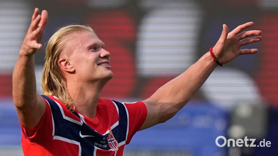 Erzielte bei dieser WM schon sieben Tore: Erling Haaland. (Archivbild) Bild: Frank Franklin II/AP/dpa