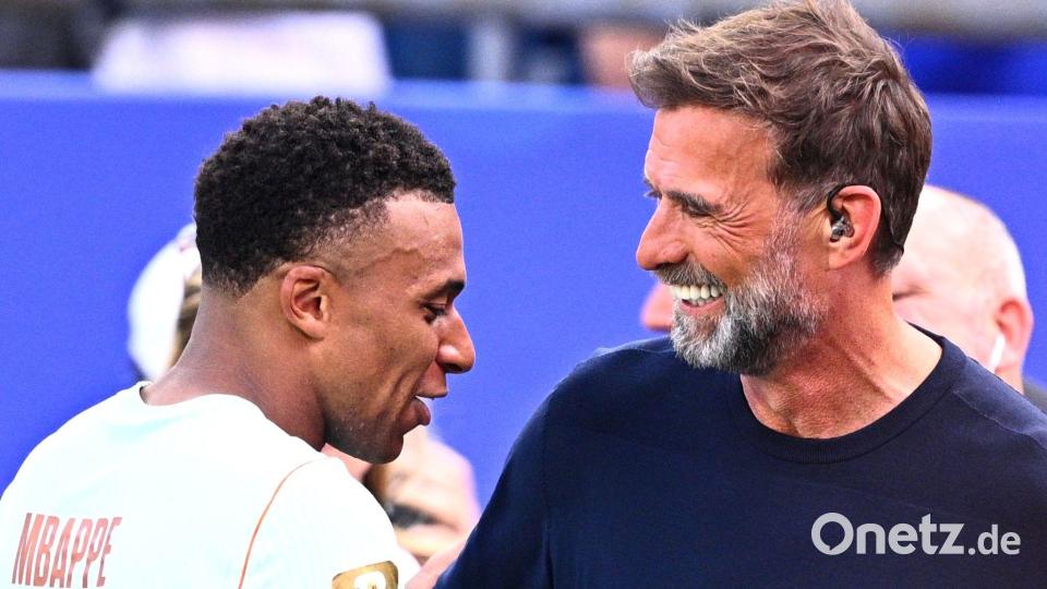 Die WM ist für Klopp auch ein Treffpunkt mit den Weltstars. Bild: Tom Weller/dpa