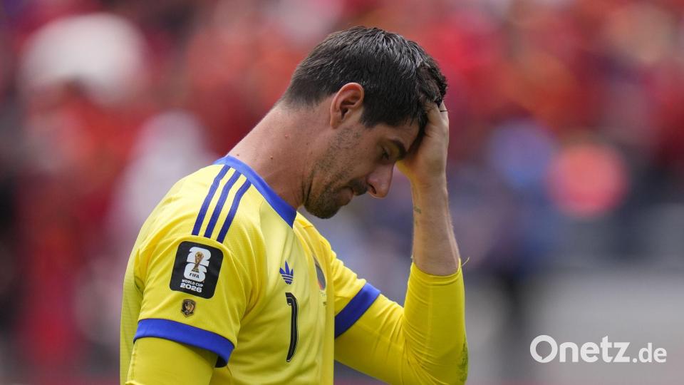 Tief enttäuscht: Für Thibaut Courtois und Belgien ist die WM vorbei. Bild: Jae C. Hong/AP/dpa