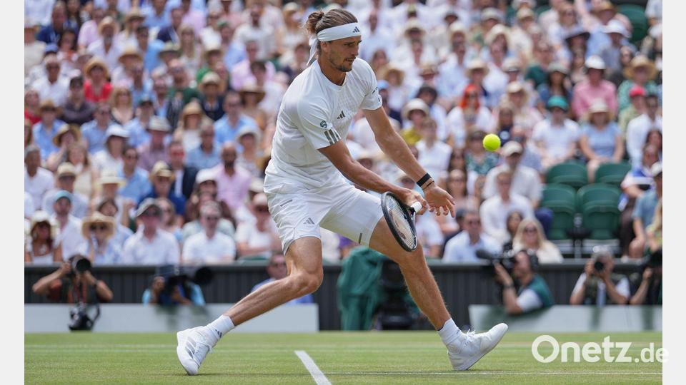 Alexander Zverev spielt deutlich offensiver als in der Vergangenheit. Bild: Kirsty Wigglesworth/AP/dpa