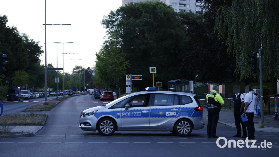 Für Menschen in der Umgebung besteht laut Polizei keine Gefahr. Bild: Carsten Koall/dpa