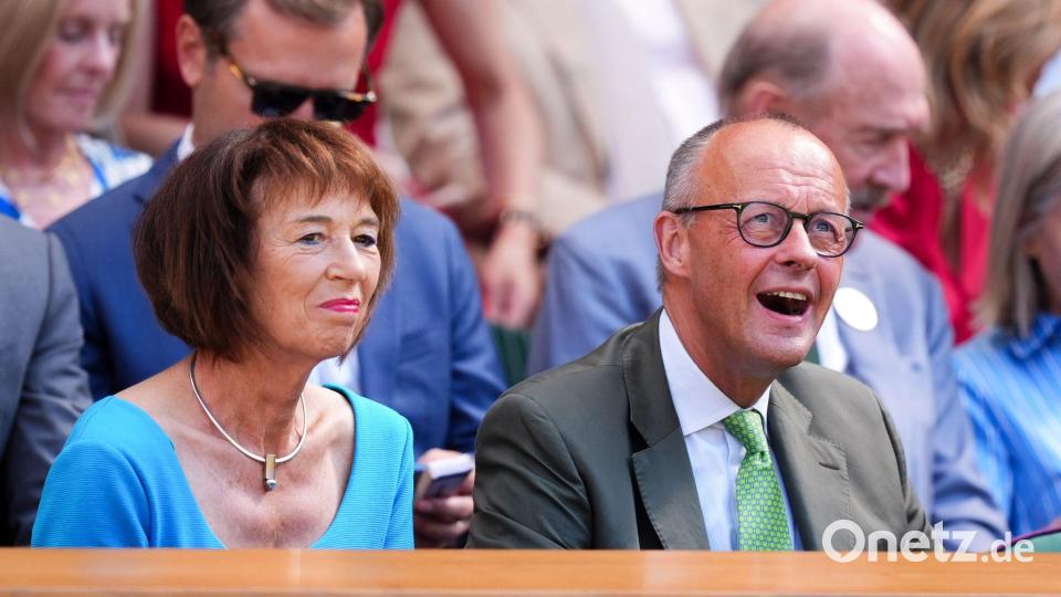 Bundeskanzler Merz verfolgt Herrenfinale von Wimbledon in der Royal Box. Bild: Mike Egerton/PA Wire/dpa