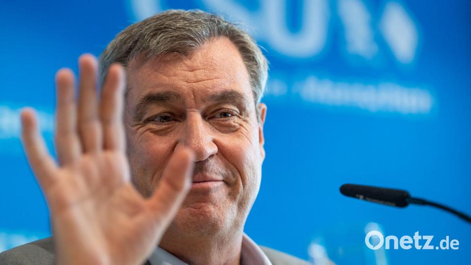 Die Meinungen über ein mögliches AfD-Verbotsverfahren gehen auseinander - doch Markus Söder legt sich fest. Bild: Peter Kneffel/dpa