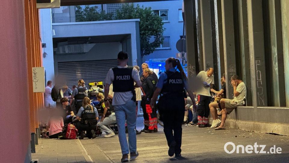 Ein Augenzeuge sagt, er sei um sein Leben gerannt. Bild: Mike Seeboth/dpa