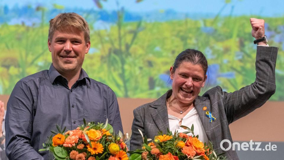Die ÖDP will die Amtszeit des bayerischen Ministerpräsidenten begrenzen - acht Jahre nach dem gescheiterten Antrag der CSU im Landtag will die Partei ein Volksbegehren initiieren. (Archivbild) Bild: Armin Weigel/dpa