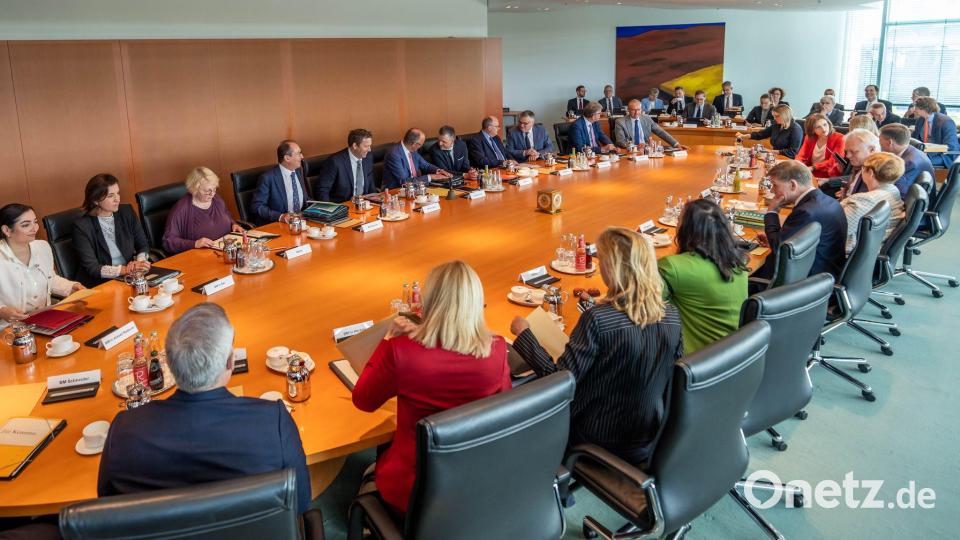 Jeden Mittwoch trifft sich das Bundeskabinett. Dieses Mal ging es vor allem um Bürokratieabbau. Bild: Michael Kappeler/dpa
