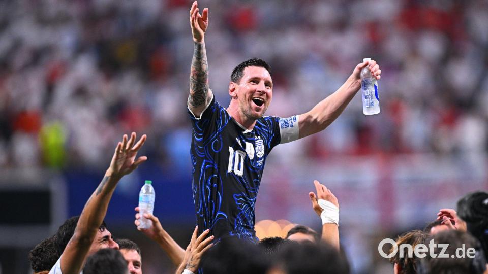 Es kann nur einen geben: Lionel Messi von Argentinien feiert den Sieg im WM-Halbfinale gegen England. Bild: Tom Weller/dpa