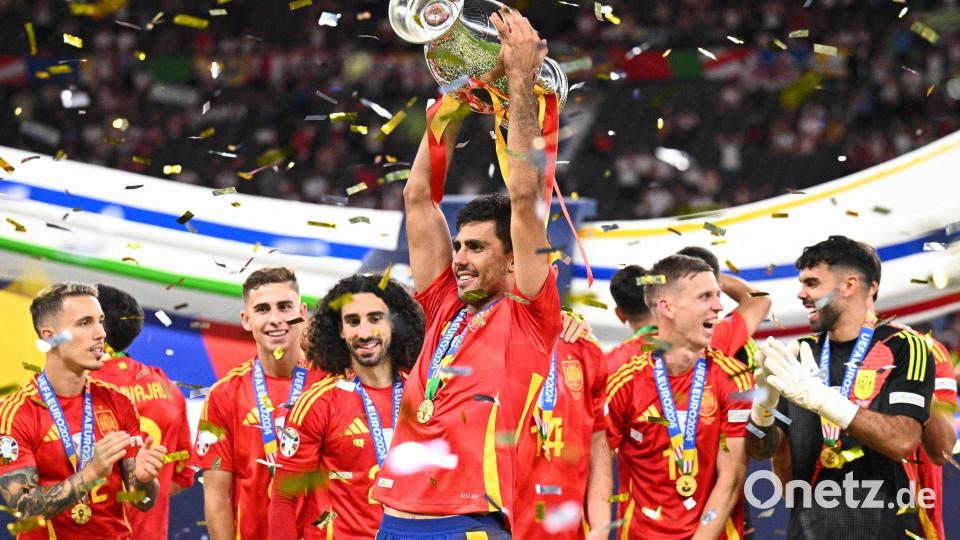 Spanien will auf den EM- den WM-Titel folgen lassen. (Archivbild) Bild: Tom Weller/dpa