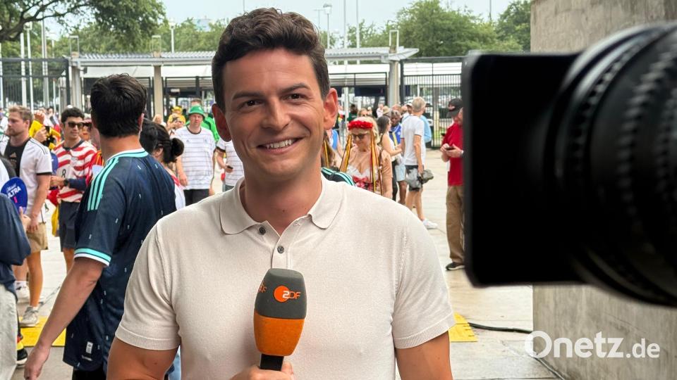 Moritz Neuß aus Auerbach berichtet fürs ZDF von der Fußball-WM. Bild: Privat