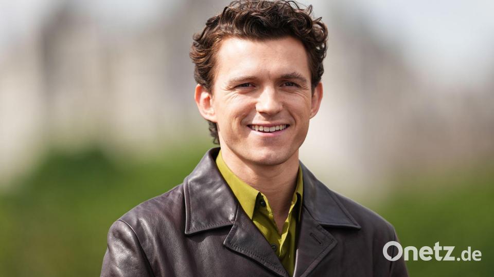 Tom Holland ist vor allem für seine „Spiderman“-Filme bekannt. (Archivbild) Bild: Scott A Garfitt/Invision/AP/dpa