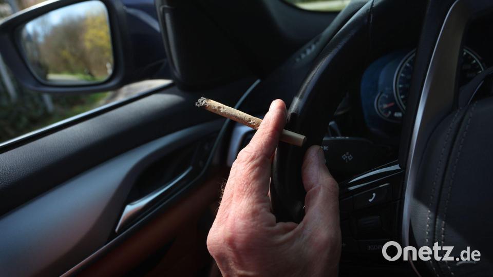 Cannabis am Steuer kann den Führerschein kosten. Symbolbild: Karl-Josef Hildenbrand/dpa