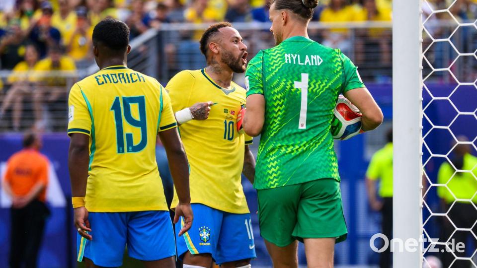Auch weil Nyland herausragend hielt, endete die WM für Neymar und Brasilien früh. (Archivfoto) Bild: Tom Weller/dpa
