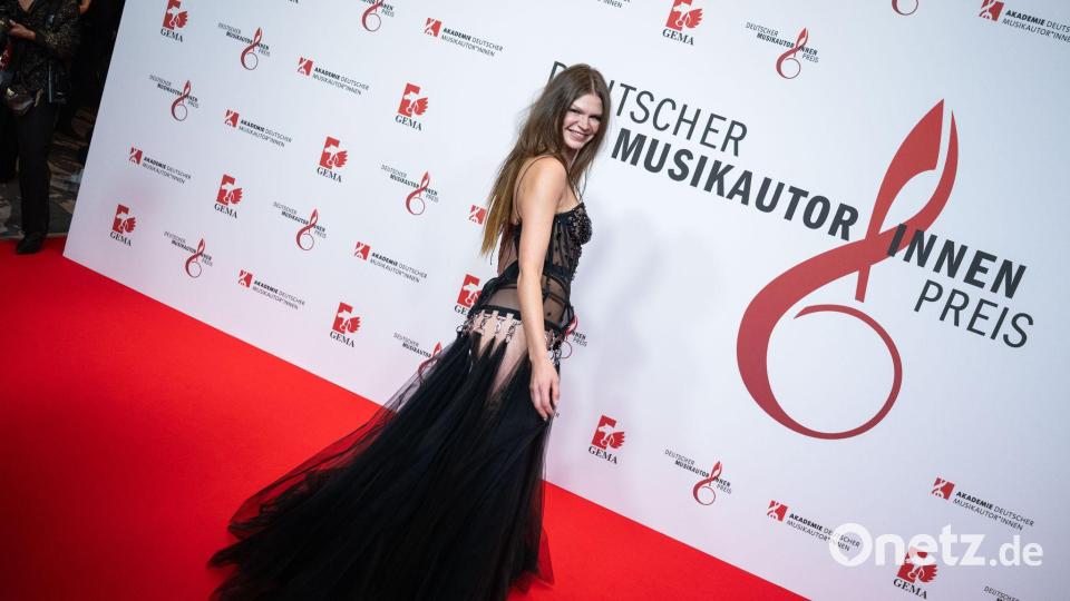 Auf Instagram haben Ikkimel und Kerstin Ott schon miteinander gechattet. (Archivbild) Bild: Christophe Gateau/dpa