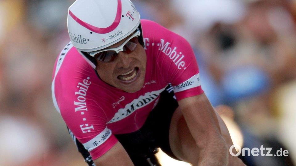 Jan Ullrich im Trikot des damaligen Team T-Mobile. (Archivbild) Bild: epa Olivier Hoslet/EPA/dpa