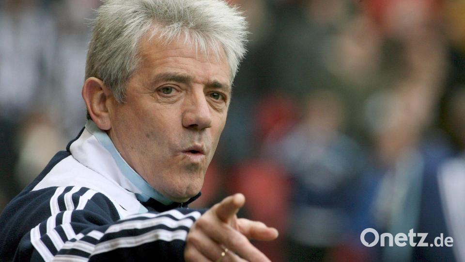 Nach seiner Spielerkarriere arbeitete Kevin Keegan als Trainer. (Archivbild) Bild: picture alliance / dpa