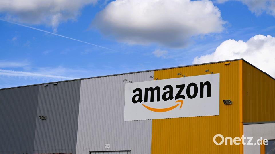 Blick auf eine Dortmunder Logistikhalle von Amazon. (Archivbild) Bild: Wolf von Dewitz/dpa