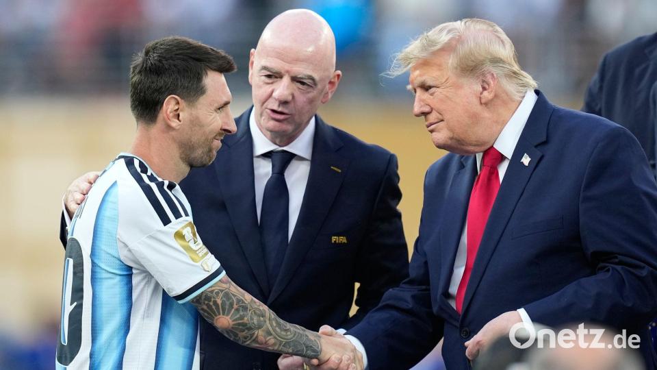 US-Präsident Donald Trump (r) gibt Lionel Messi (l)  die Hand. Bild: Ashley Landis/AP/dpa
