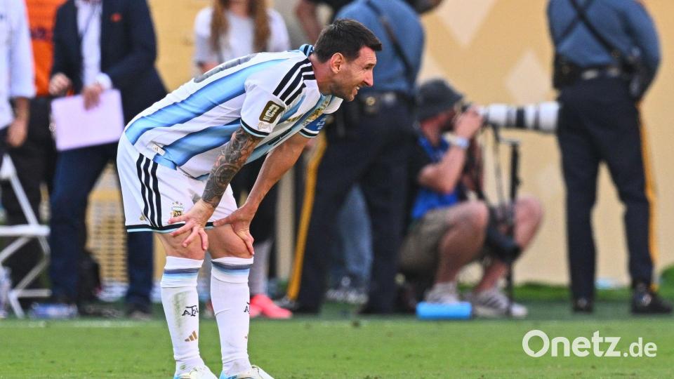 Messi nach dem Gegentreffer in der Verlängerung. Bild: Tom Weller/dpa