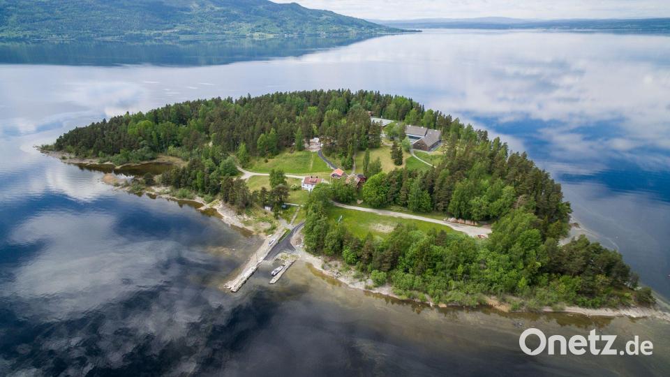 Die idyllische Insel Utøya wurde zum Schauplatz des grausamsten Verbrechens in Norwegens neuerer Geschichte. (Archivbild) Bild: Meek, Tore/NTB scanpix/dpa