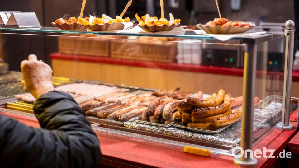 Bratwürste sind ein beliebtes Essen in Franken. (Symbolbild) Bild: Daniel Vogl/dpa