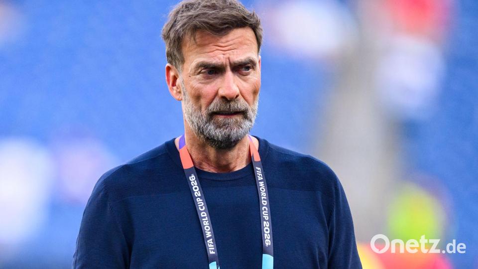 Jürgen Klopp hat sich schon seine Gedanken gemacht über die Personallage. (Archivbild) Bild: Tom Weller/dpa