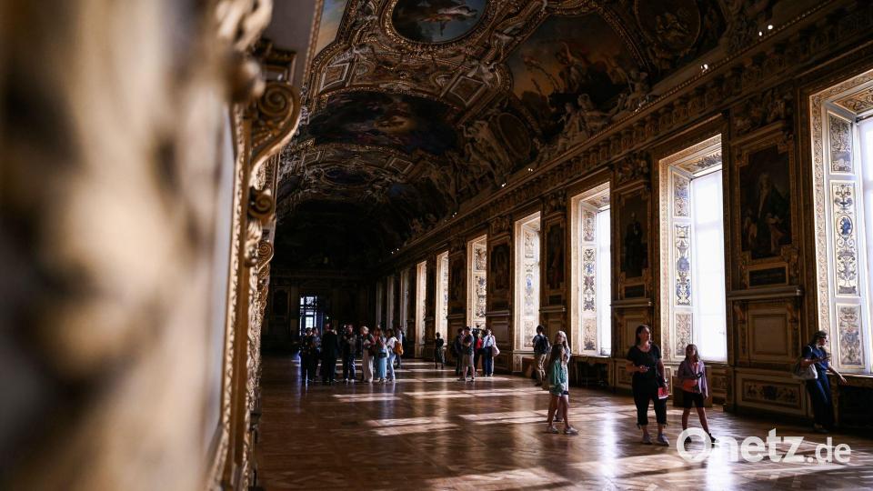 Louvre öffnet Apollon-Galerie wieder für Besucher Bild: Lou Benoist/AFP Pool via AP/dpa