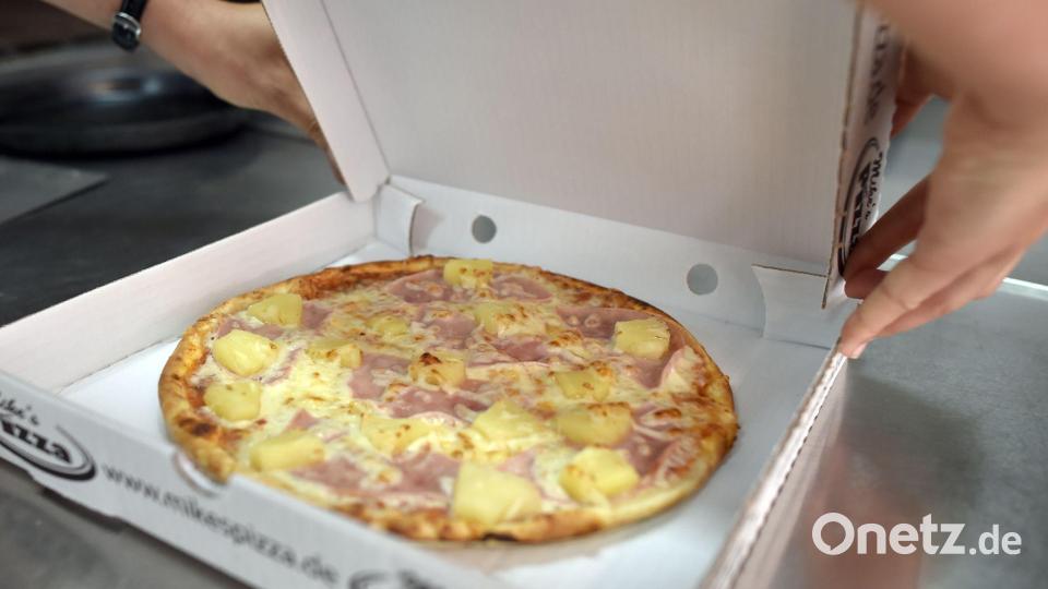 Was sagt die römische KI zu Pizza Hawaii? (Archivbild) Bild: Angelika Warmuth/dpa