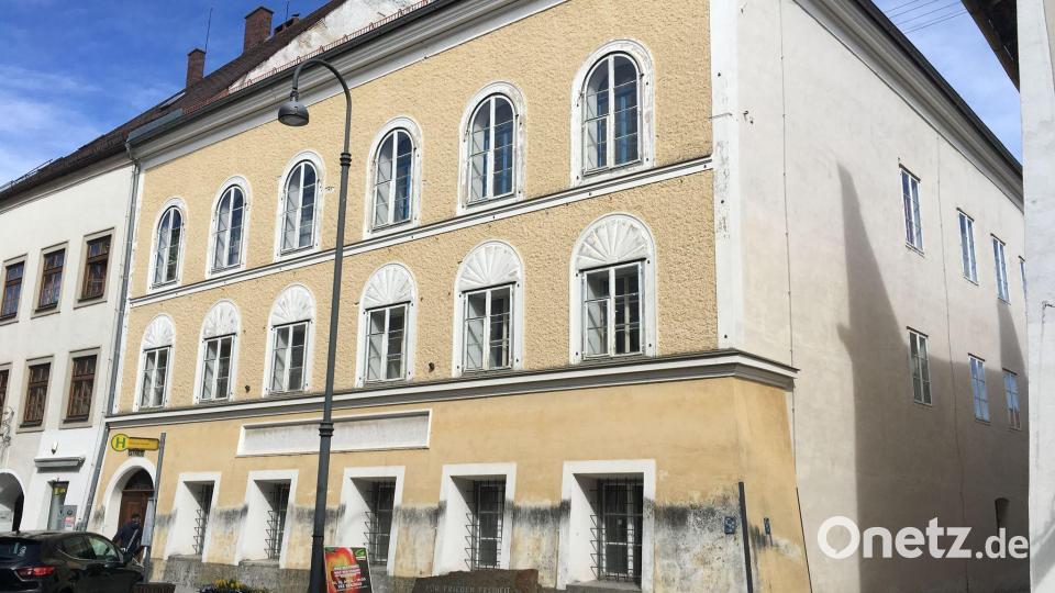 Um das Geburtshaus und dessen Umbau gab es jahrelange Auseinandersetzungen Bild: Matthias Röder/dpa