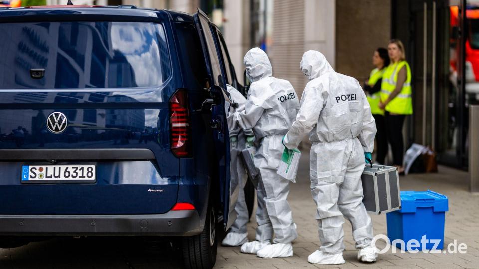 Die Spurensicherung ist im Einsatz. Bild: Christoph Schmidt/dpa