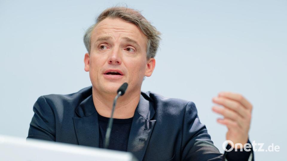 SAP-Chef Christian Klein: „Wir sind nicht die Einzigen, die gerade unter Druck stehen.“ (Archivbild) Bild: Uwe Anspach/dpa