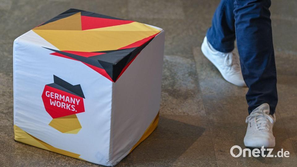Deutschland funktioniert? Auch das sehen viele anders. (Symbolbild) Bild: Patrick Pleul/dpa