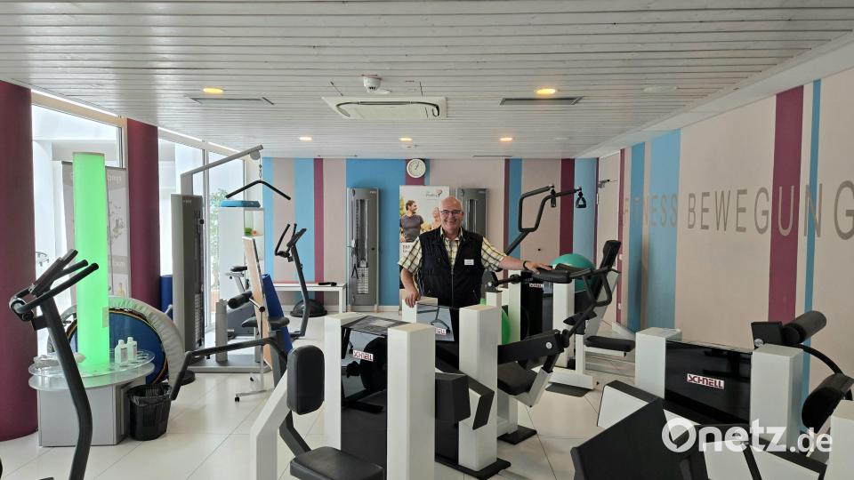 Zur Ausstattung des Kurmittelhauses Sibyllenbads zählt auch ein Fitnessraum mit hochmodernen Geräten, wie Werkleiter Klaus Meyer betont. Bild: lnz