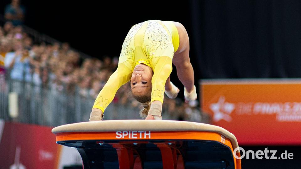 Souveräne Siegerin am Sprung: Karina Schönmaier. Bild: Michael Matthey/dpa