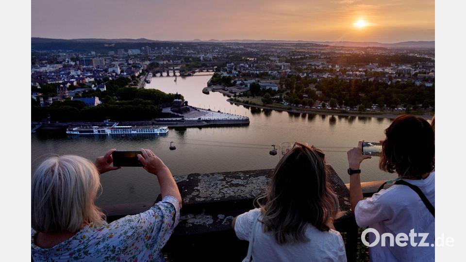 Sonnenuntergang beim Welt-Musikfestival Horizonte Bild: Thomas Frey/dpa