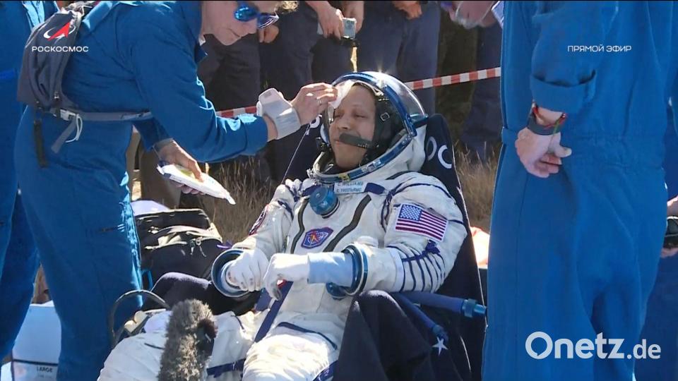 NASA-Astronaut Christopher Williams kurz nach der Landung Bild: Uncredited/Roscosmos space corporation/AP/dpa