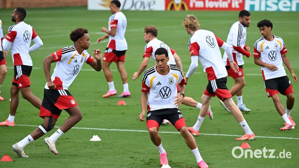 Fußball: Nationalmannschaft, Deutschland, Training, vor dem ersten WM-Spiel gegen Curaçao. Jamal Musiala (M.) während des Trainings. Bild: Federico Gambarini/dpa