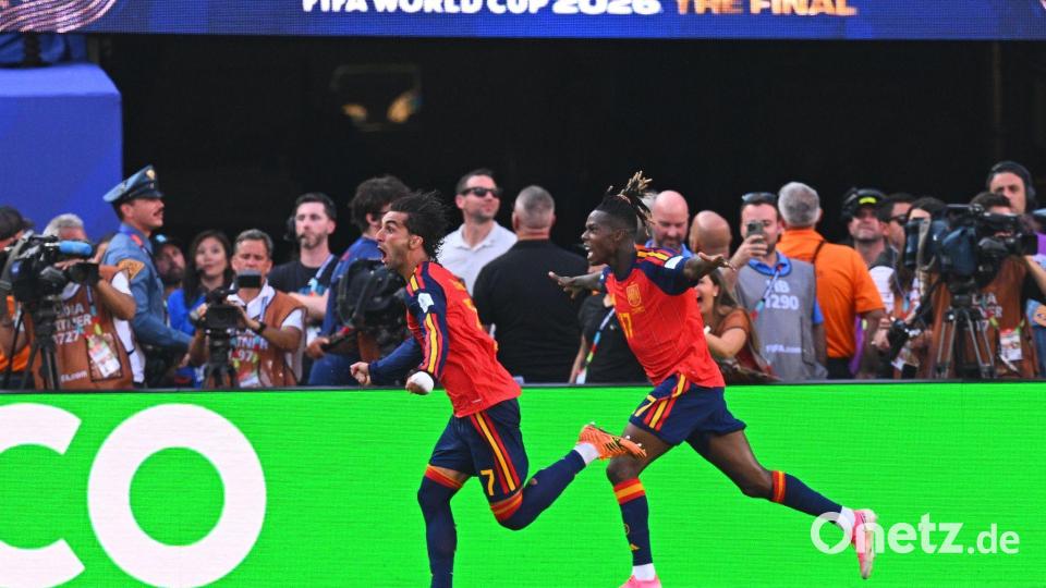 Torres erzielt das ersehnte Tor zum 1:0. Bild: Tom Weller/dpa