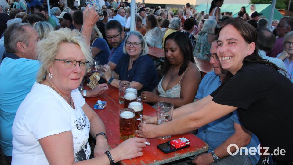 Party und Spaß pur in Plößberg. Bild: Konrad Rosner
