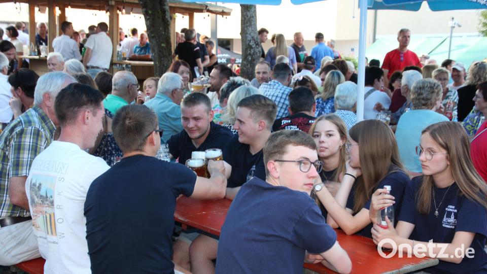 Das Plößberger Bürgerfest war wieder ein Renner für Jung und Alt. Bild: Konrad Rosner