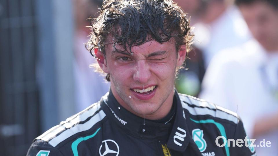 Kimi Antonelli will die Konkurrenz nach der Sommerpause wieder nass machen. Bild: Darko Vojinovic/AP/dpa
