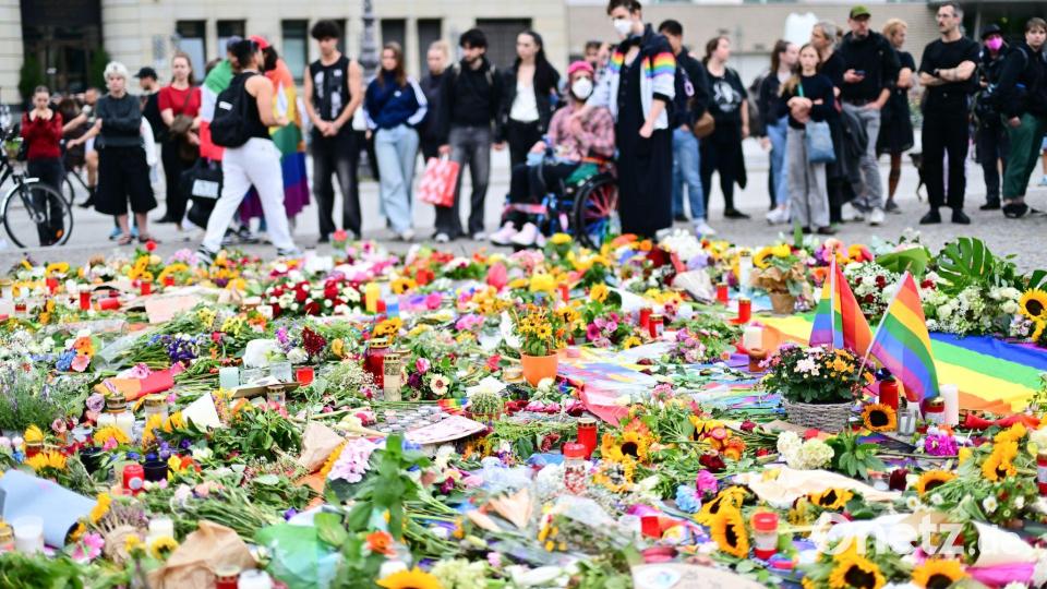 Beim Terroranschlag am Berliner CSD wurden eine Frau getötet und zahlreiche Menschen verletzt. Bild: Sebastian Gollnow/dpa