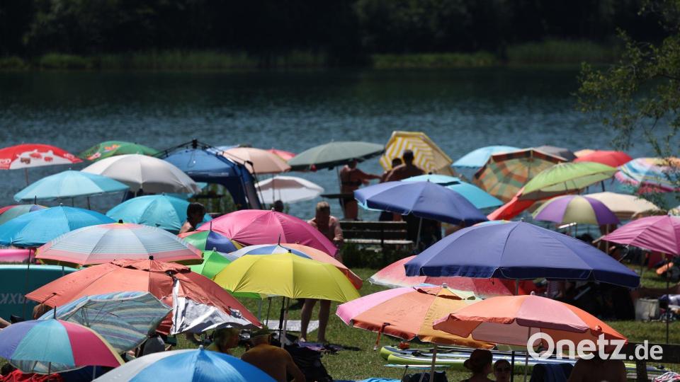 Zum Ferienstart dürften wieder viele Menschen in Bayern Abkühlung suchen. (Archivbild) Bild: Karl-Josef Hildenbrand/dpa