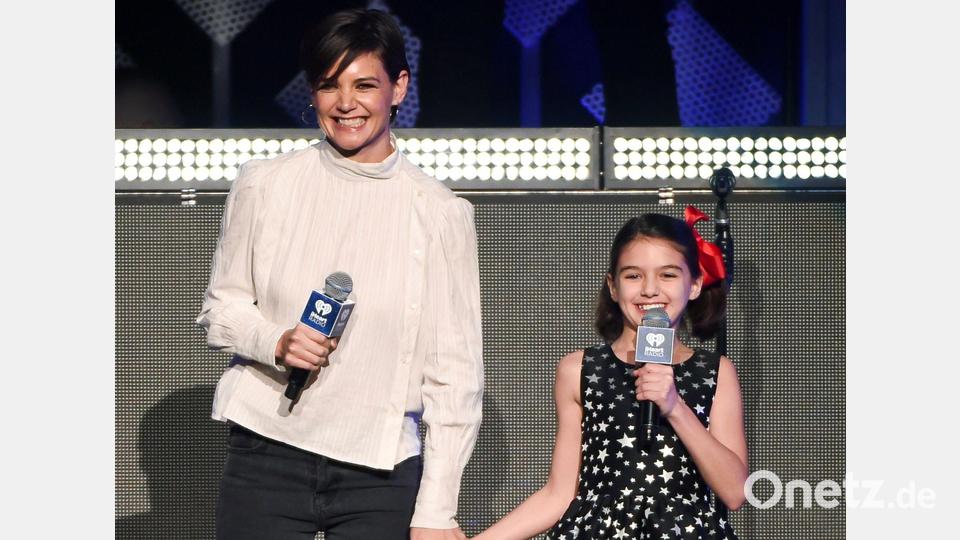 Tochter Suri war nach der Trennung des Promipaares bei ihrer Mutter Katie Holmes aufgewachsen. (Archivbild) Bild: Evan Agostini/Invision/AP/dpa